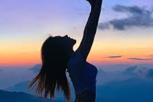 抓马拉满！《乘风 2026》未播先炸：谢娜口无遮拦、J 女郎连环入局