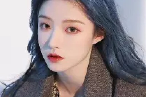 陈亚男订婚！未婚夫底裤被扒正脸照曝光年龄大长的矮